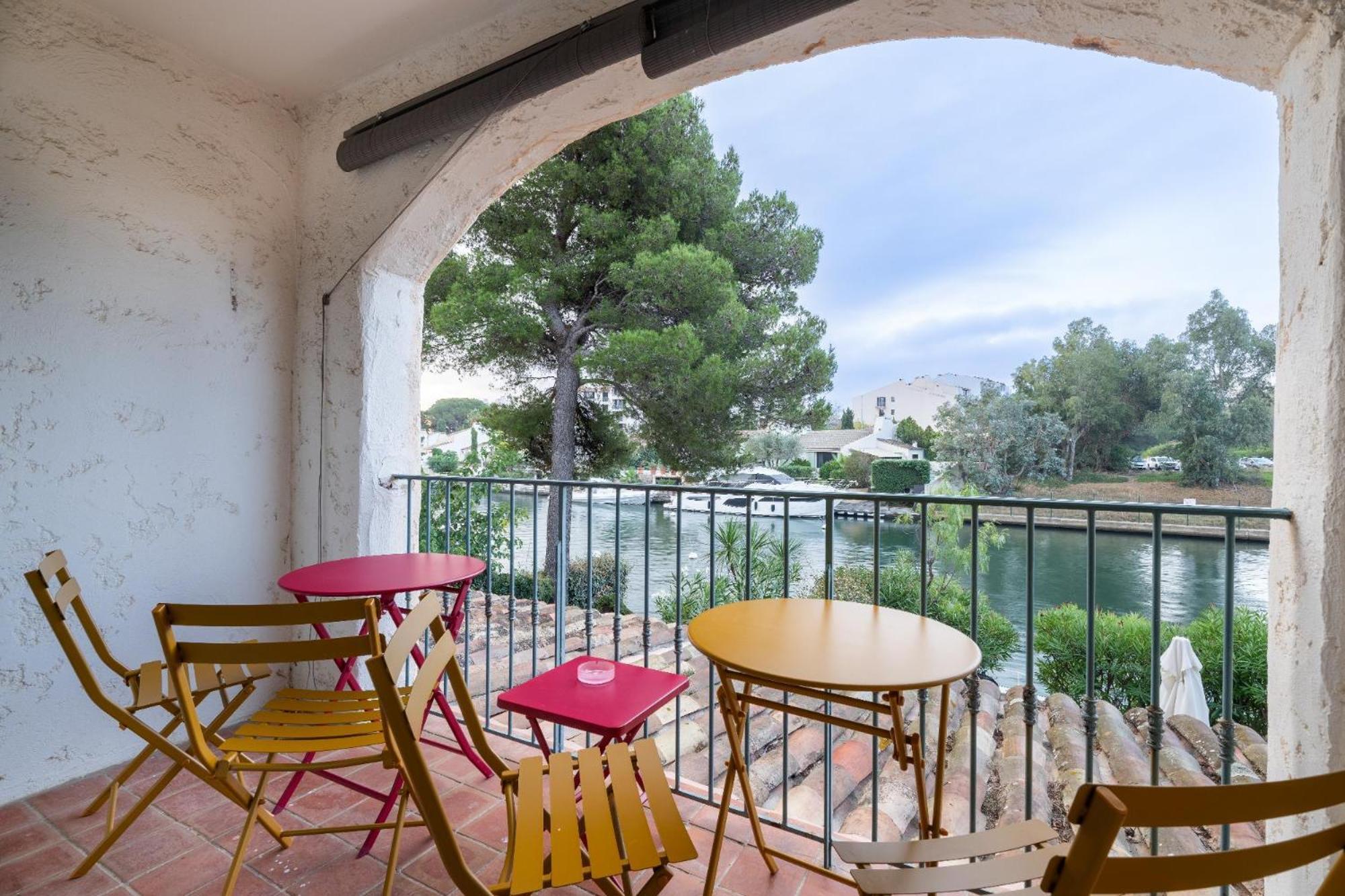 La Petite Venise Apartment Grimaud Exterior photo